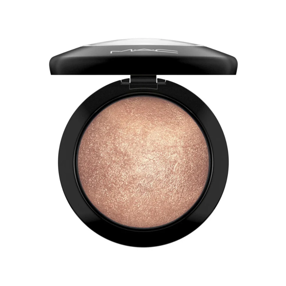 MAC Cosmetics Mineralize Skinfinish Natural Highlighter 4 MAC Cosmetics Mineralize Skinfinish Natural Highlighter - Image 2